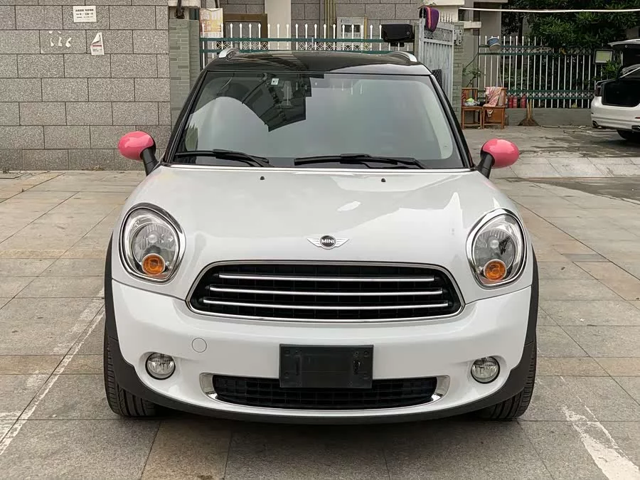 MINI COUNTRYMAN