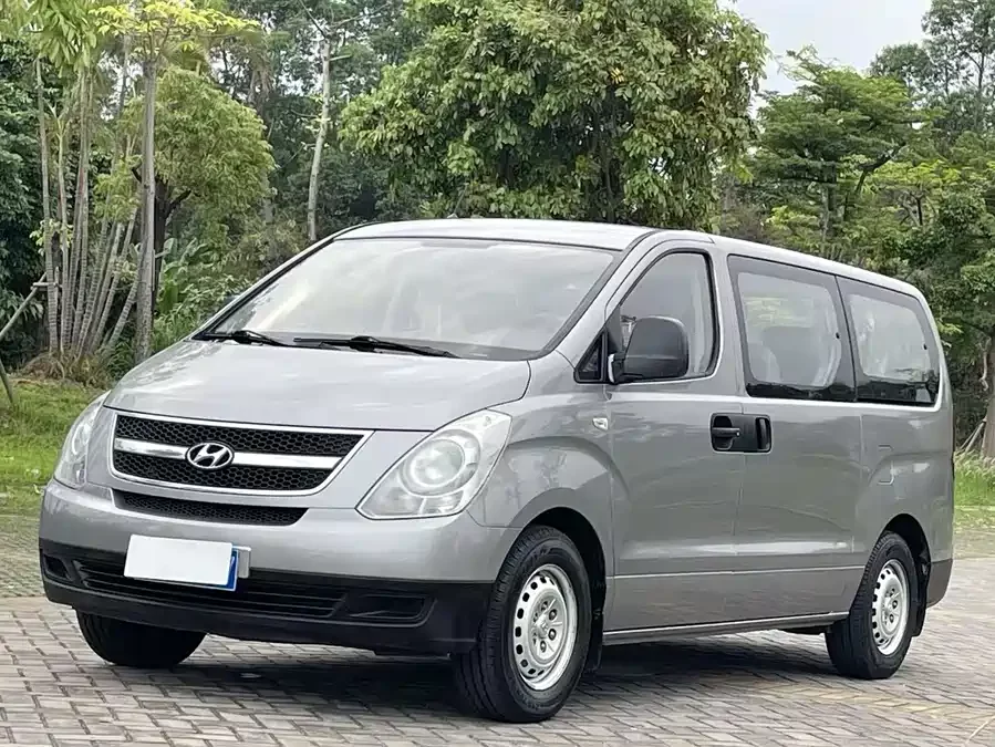 Hyundai H-1 Huiyi