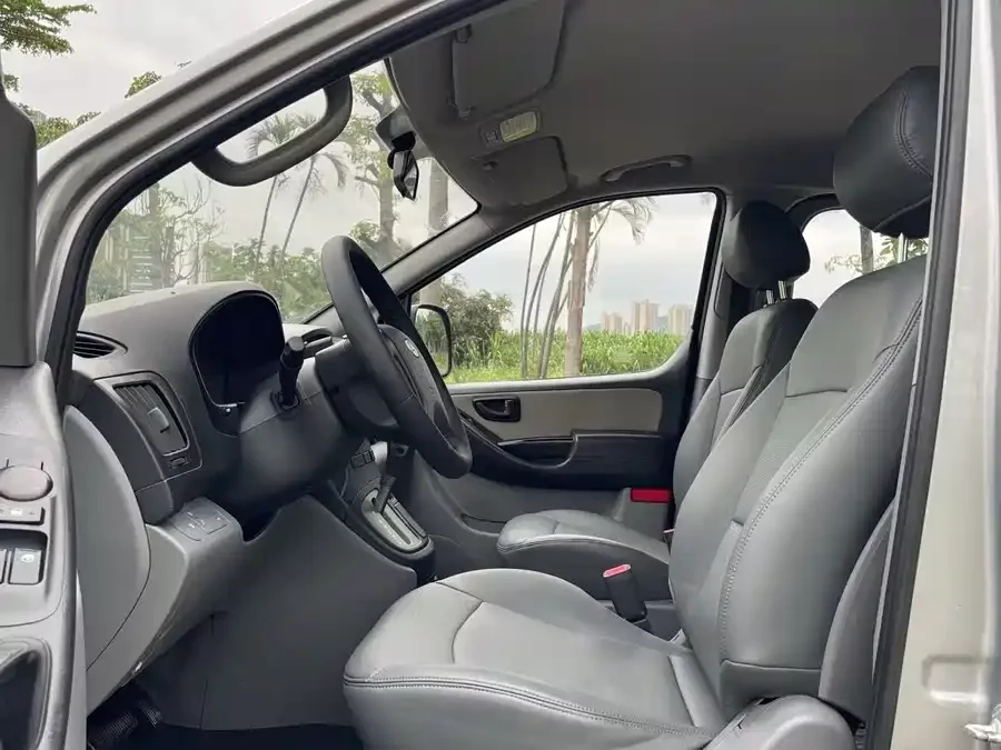 Hyundai H-1 Huiyi