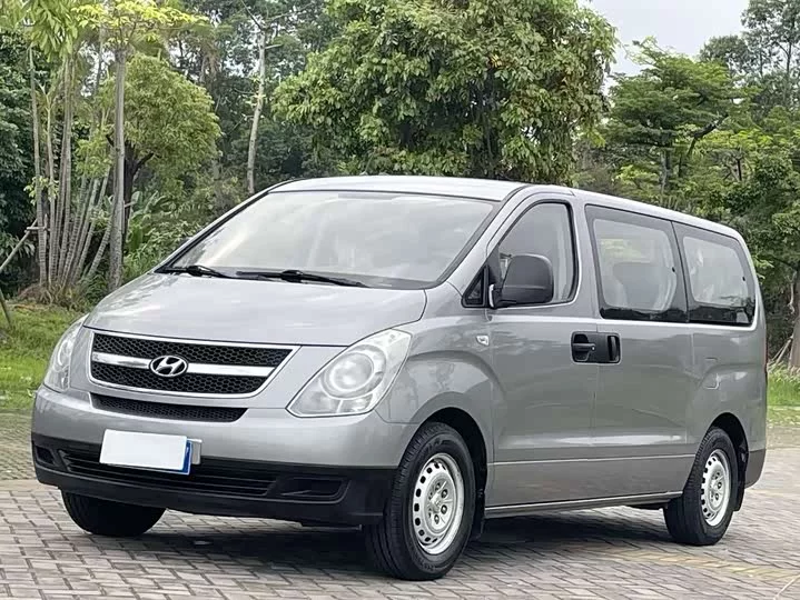 Hyundai H-1 Huiyi