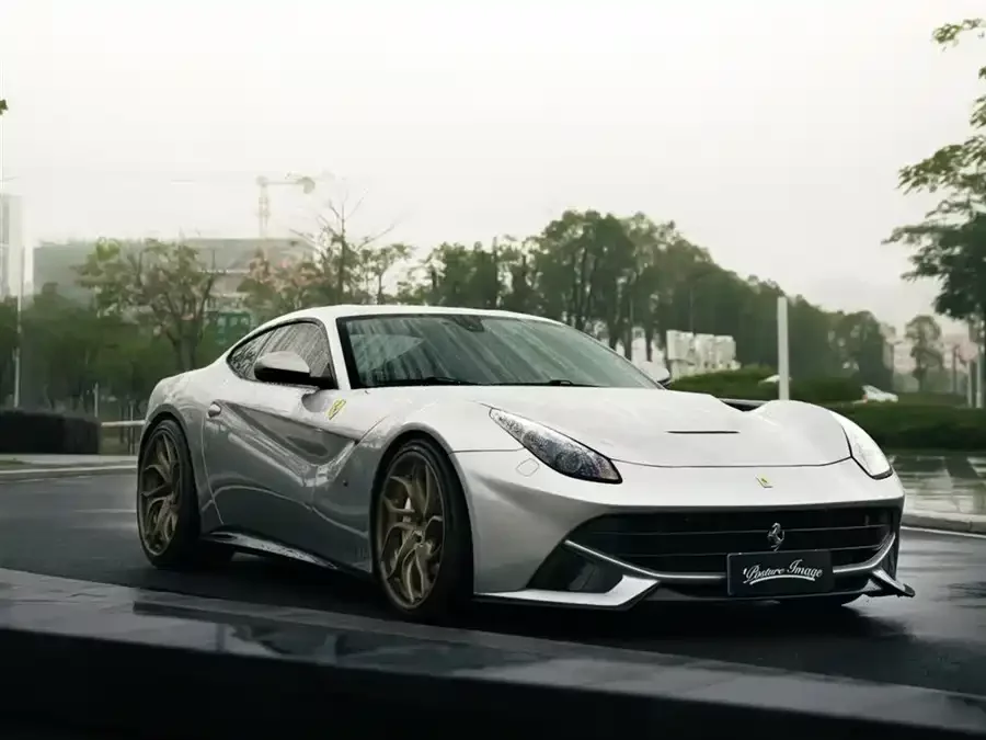 Ferrari F12berlinetta