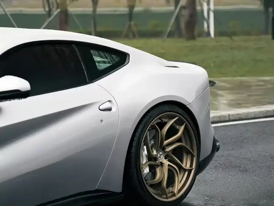 Ferrari F12berlinetta