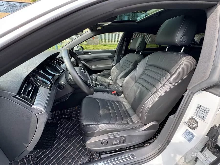 Volkswagen FAW- CC
