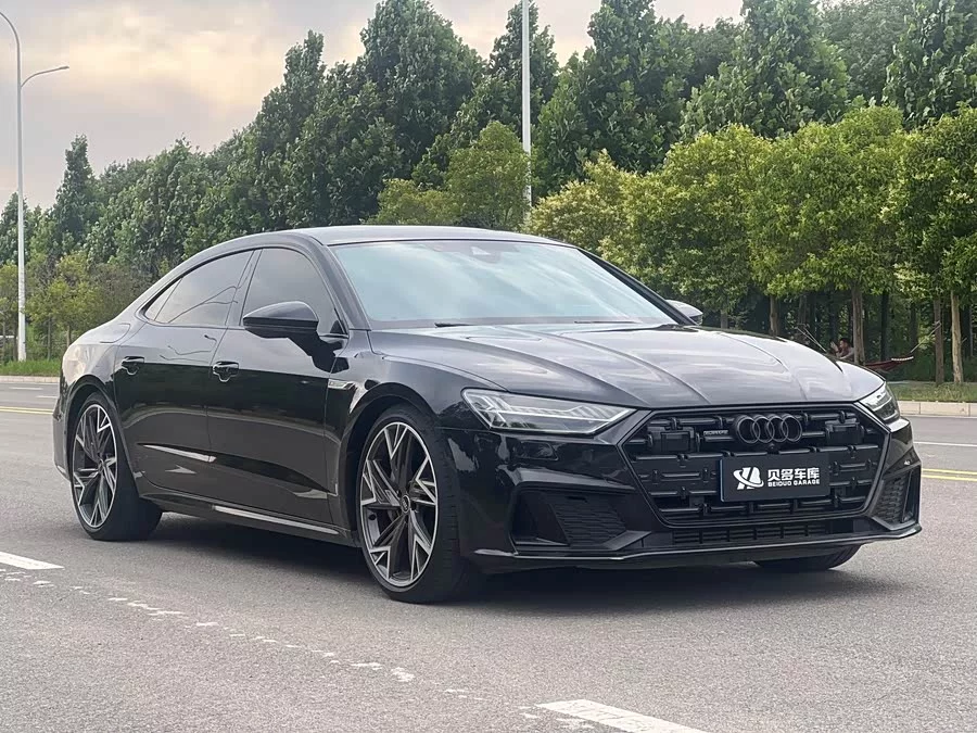 Audi A7L