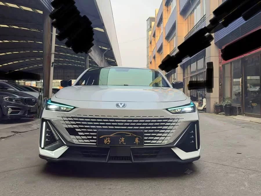 Changan UNI-V