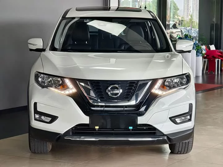 Nissan Qijun