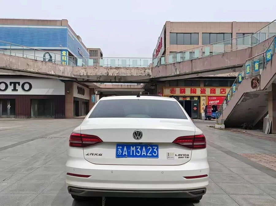Volkswagen Lavida