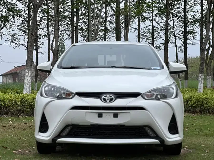 Toyota YARiS L Enjoy