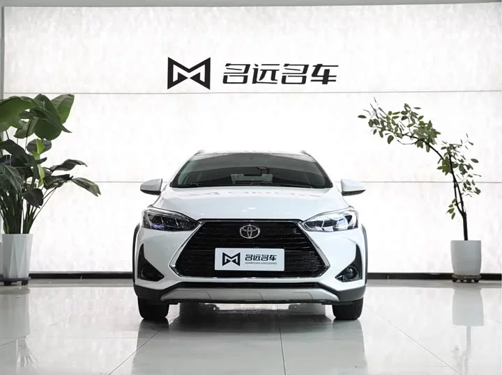 Toyota Yaris L