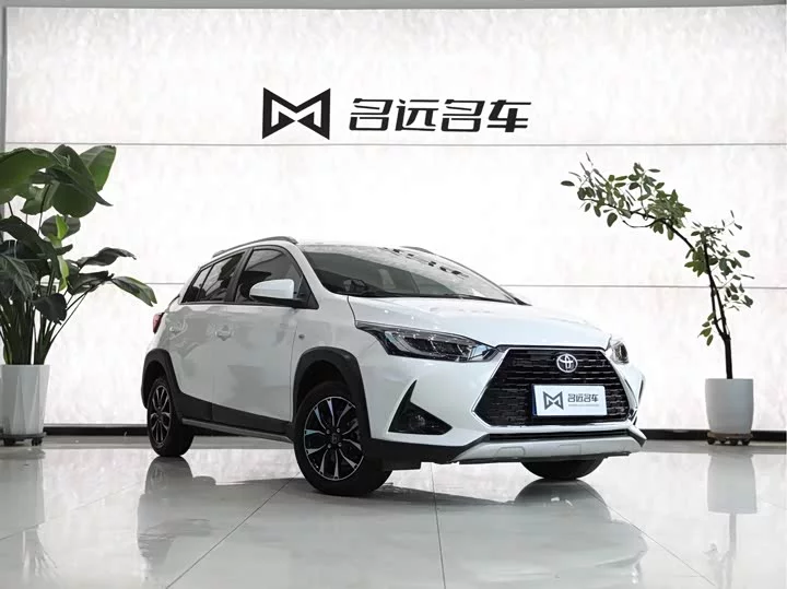 Toyota Yaris L