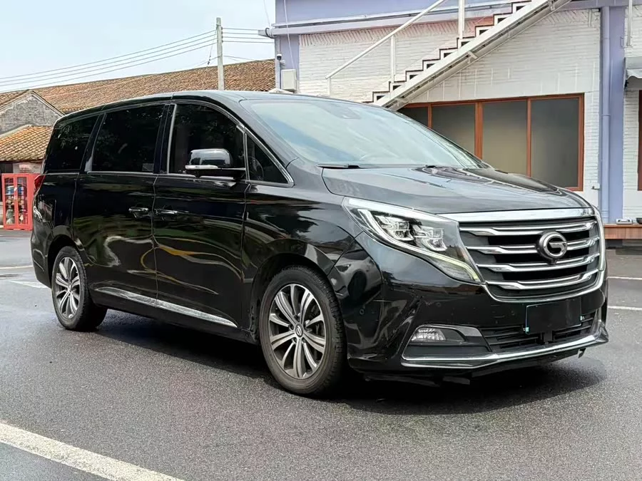 GAC Trumpchi M8