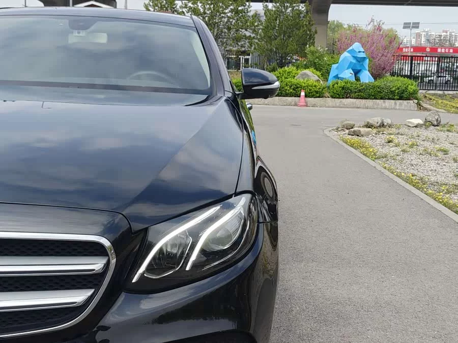 Mercedes Benz E-Class