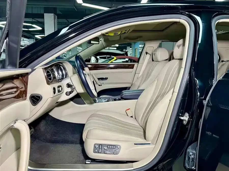 Bentley Flying Spur
