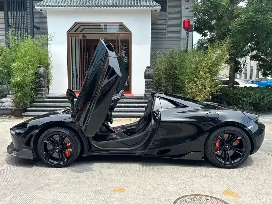 McLaren 720S