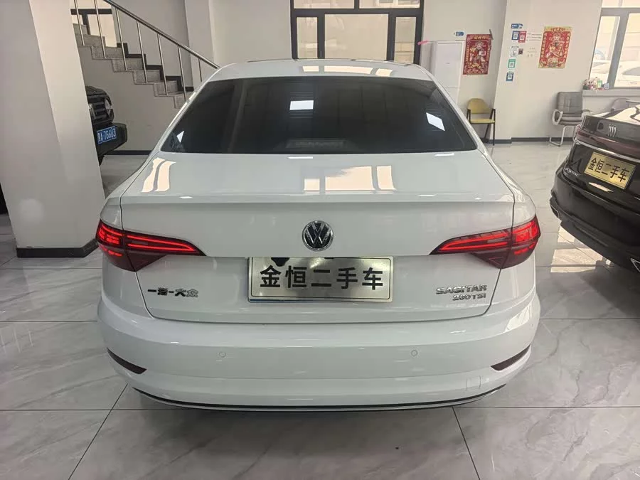 Volkswagen Sagitar