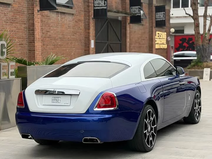 Rolls Royce Phantom