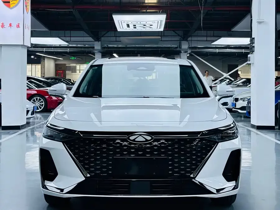 Chery Fengyun A8