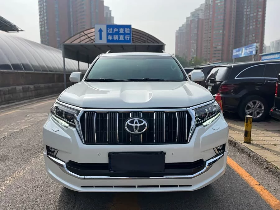 Toyota Prado