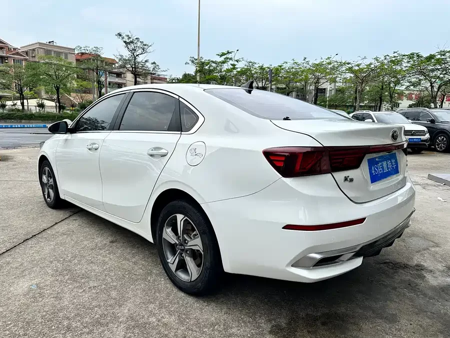 Kia K3
