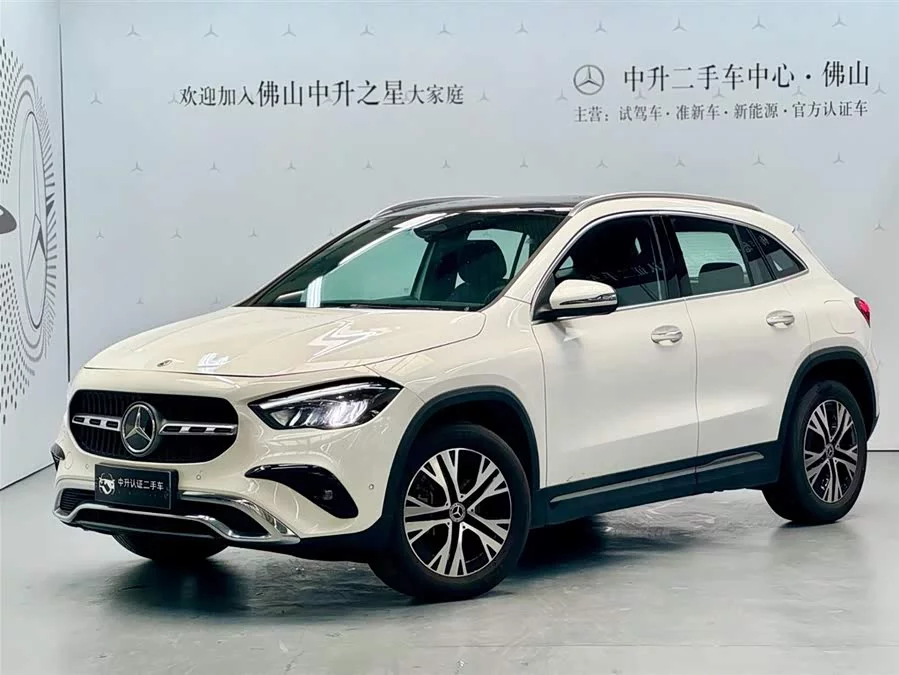 Mercedes Benz GLA