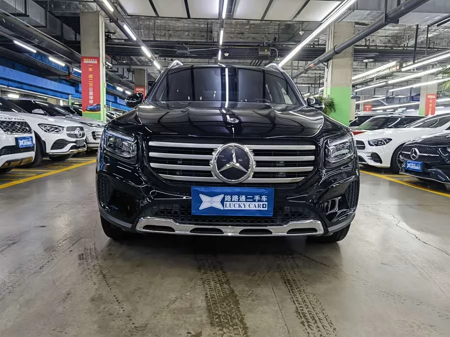 Mercedes Benz GLB