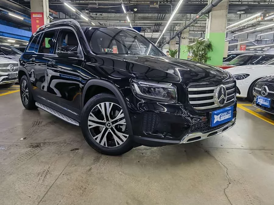 Mercedes Benz GLB