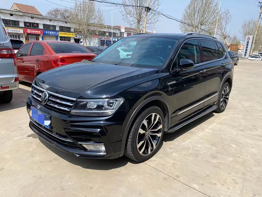 Volkswagen Tiguan L