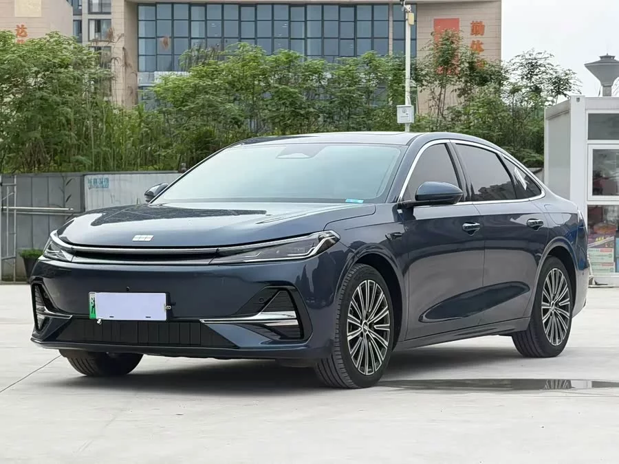 Geely Galaxy A7 EM