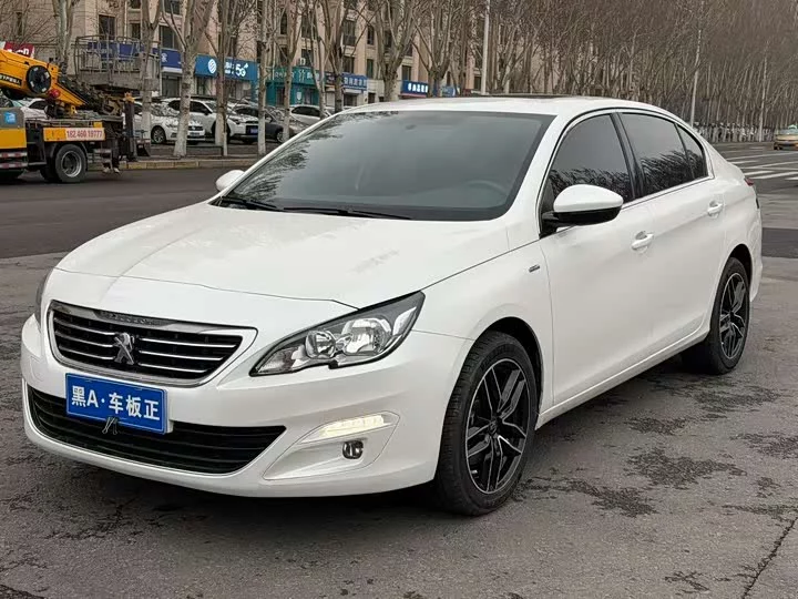 Peugeot 408