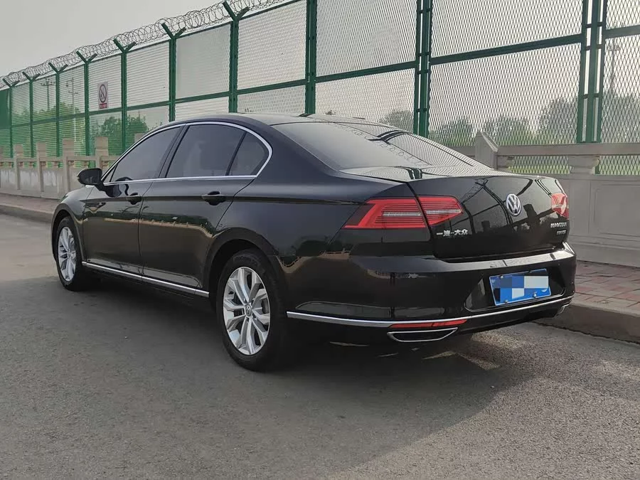 Volkswagen Magotan