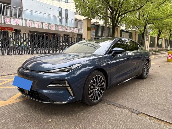Geely Galaxy Star 8