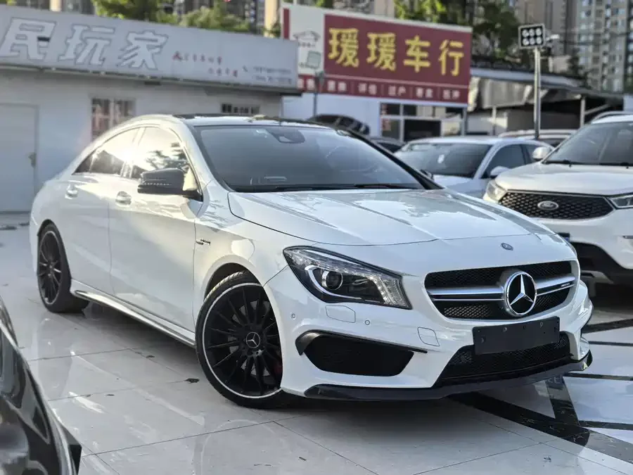 Mercedes Benz CLA AMG