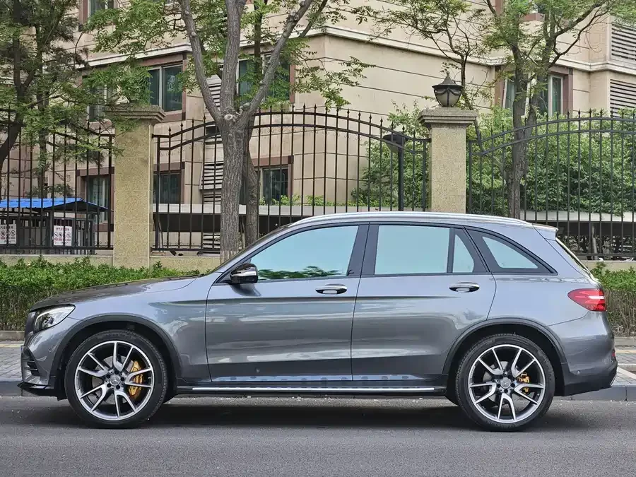 Mercedes Benz GLC AMG