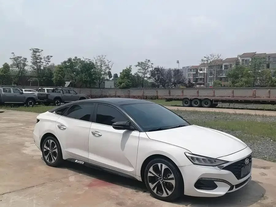 Hyundai Festa