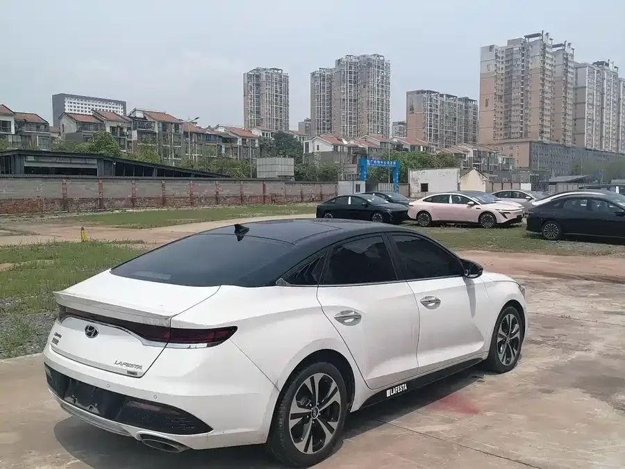 Hyundai Festa