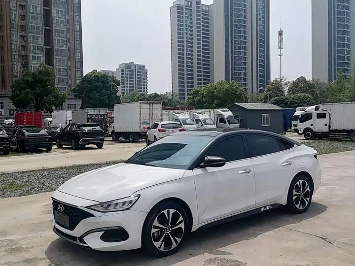 Hyundai Festa