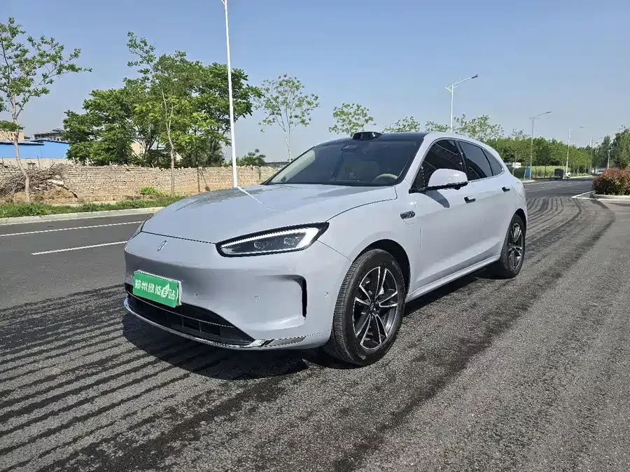AITO Wenjie M5