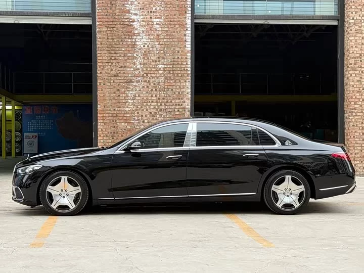 Mercedes-Benz Maybach S-Class