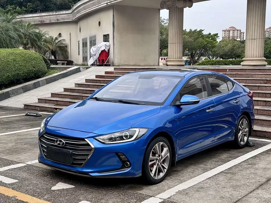 Hyundai elantra