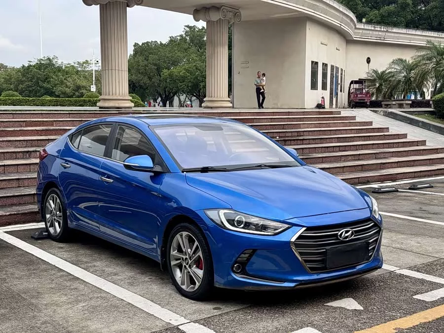 Hyundai elantra