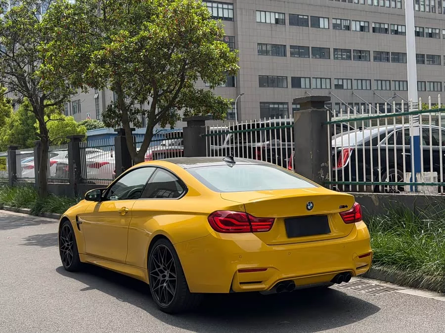 BMW M4