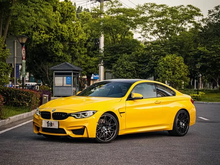 BMW M4