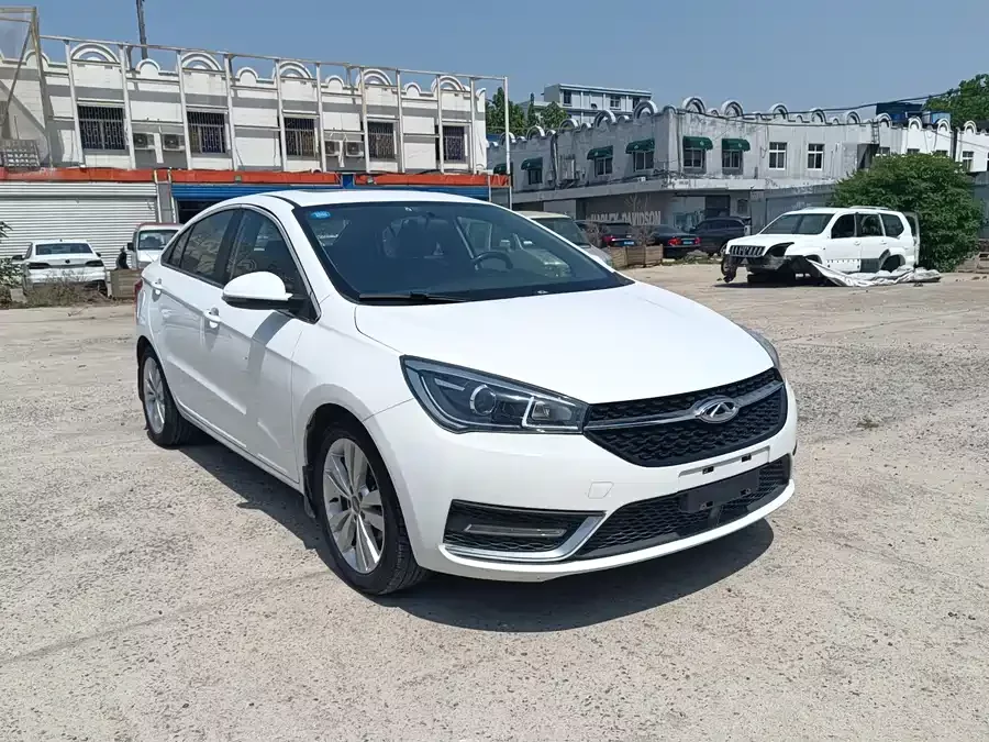 Chery Arrizo 5