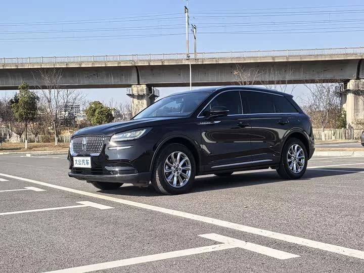 Lincoln adventurer