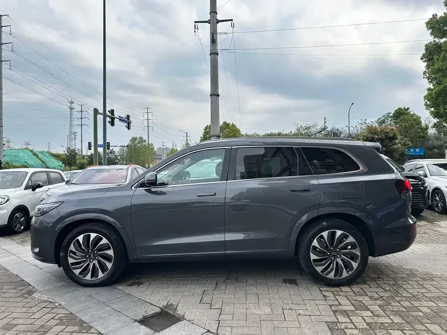 AITO Wenjie M7