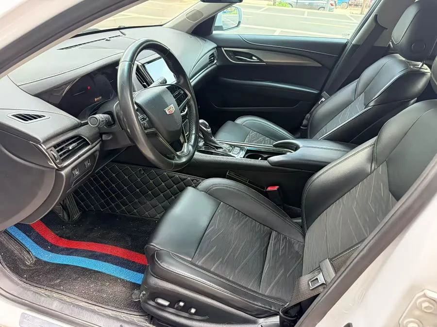 Cadillac ATS-L