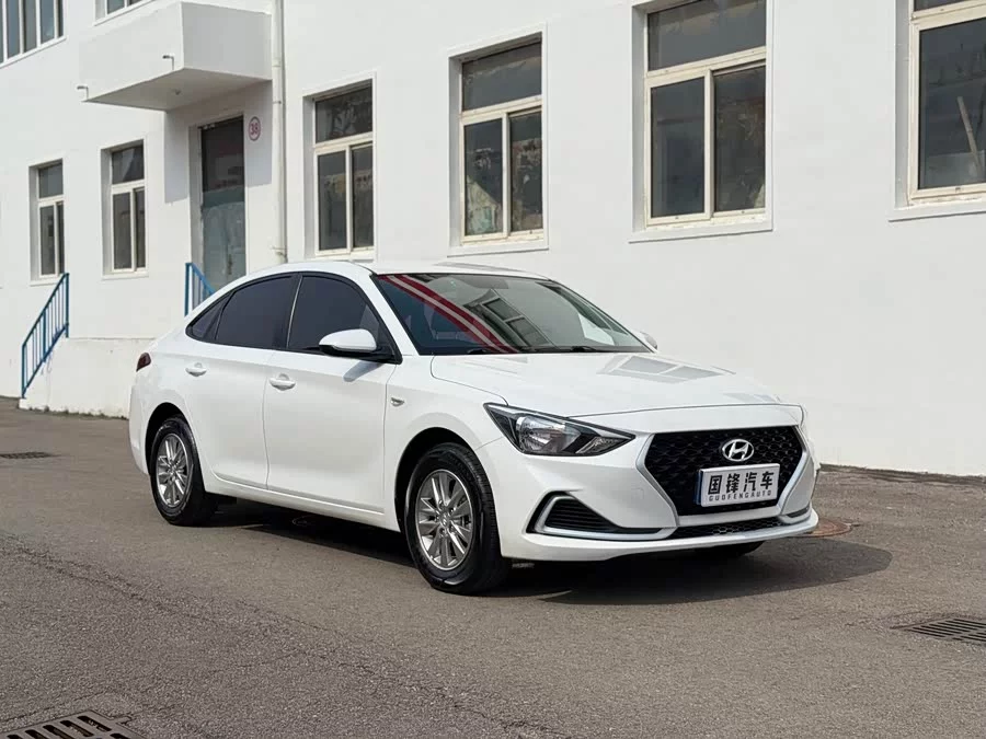 Hyundai Elantra / Celesta