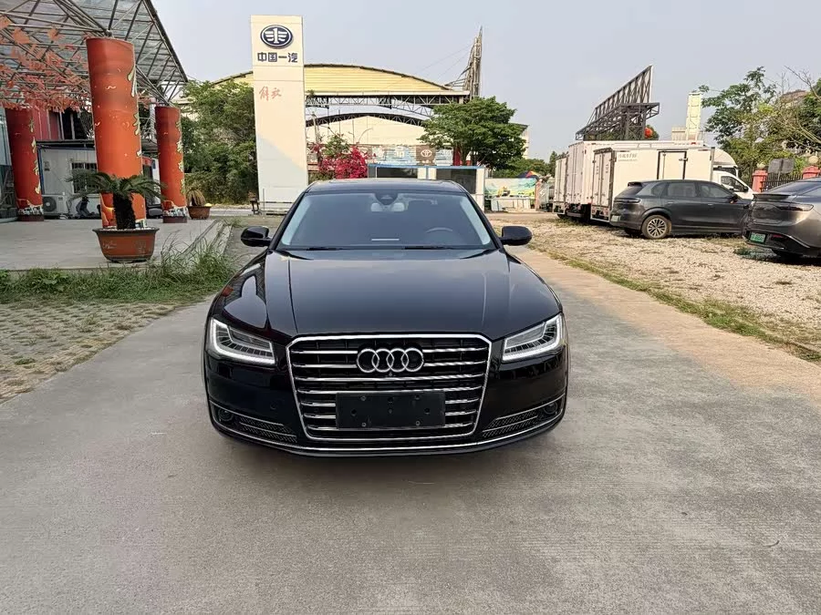Audi A8