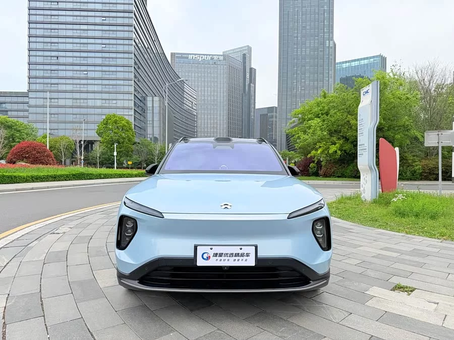 NIO ES6