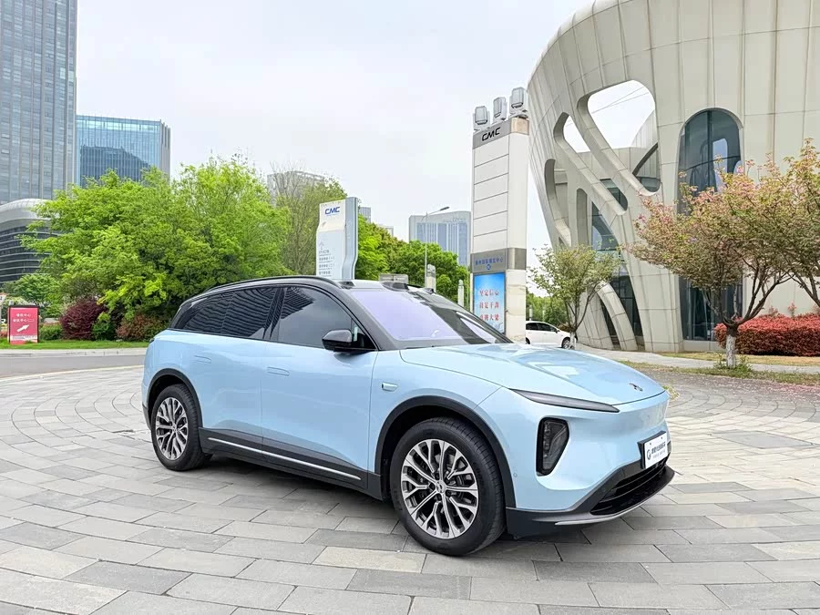 NIO ES6